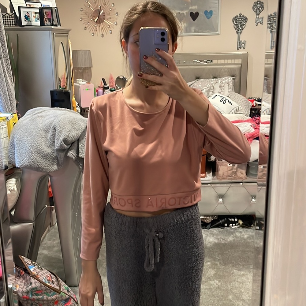 Sweatshirt - Picture 4 of 5